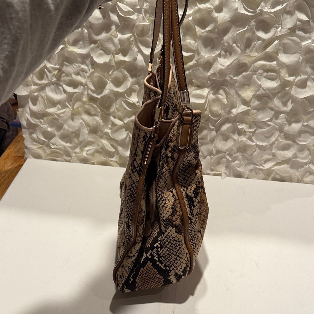 Coach Brown and Black Snakeskin Shoulder Bag - Picture 3 of 7